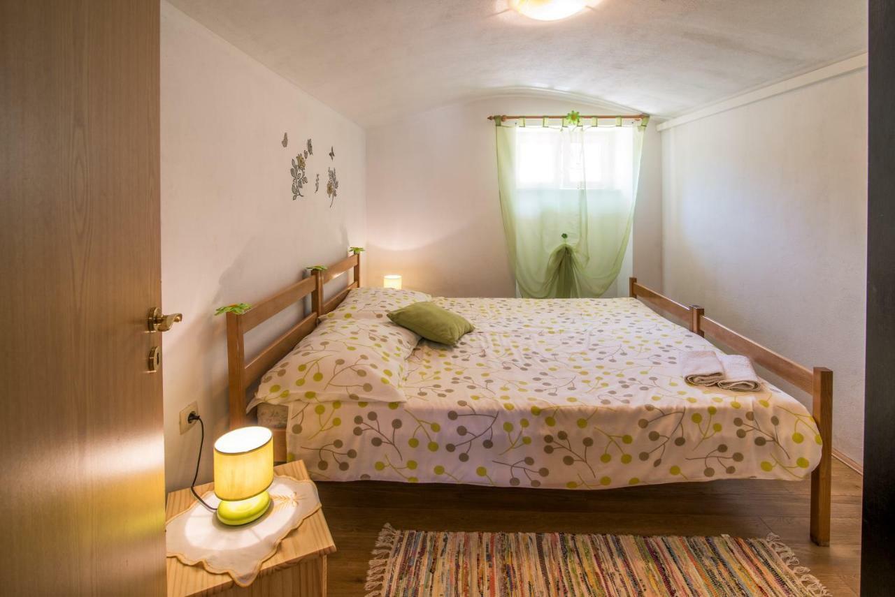 Apartmani Marija Малинська Екстер'єр фото