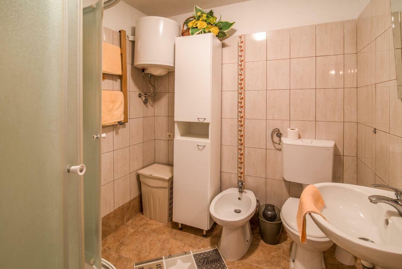 Apartmani Marija Малинська Екстер'єр фото